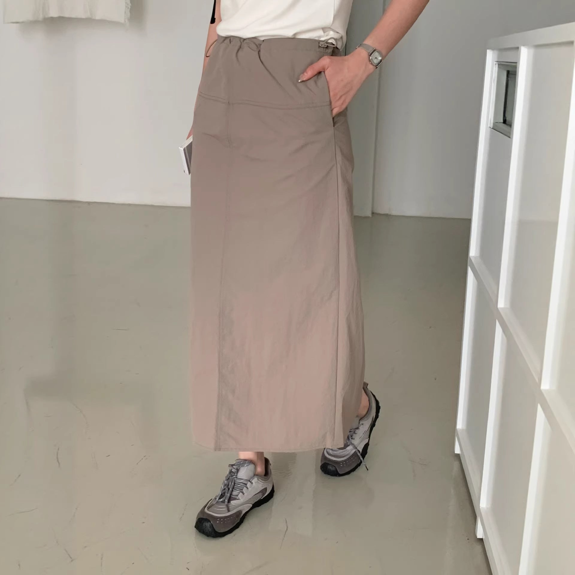 Women's Nylon Drawstring Elastic Waist A-Line Skirt Solid Casual Outdoor Midi Skirt