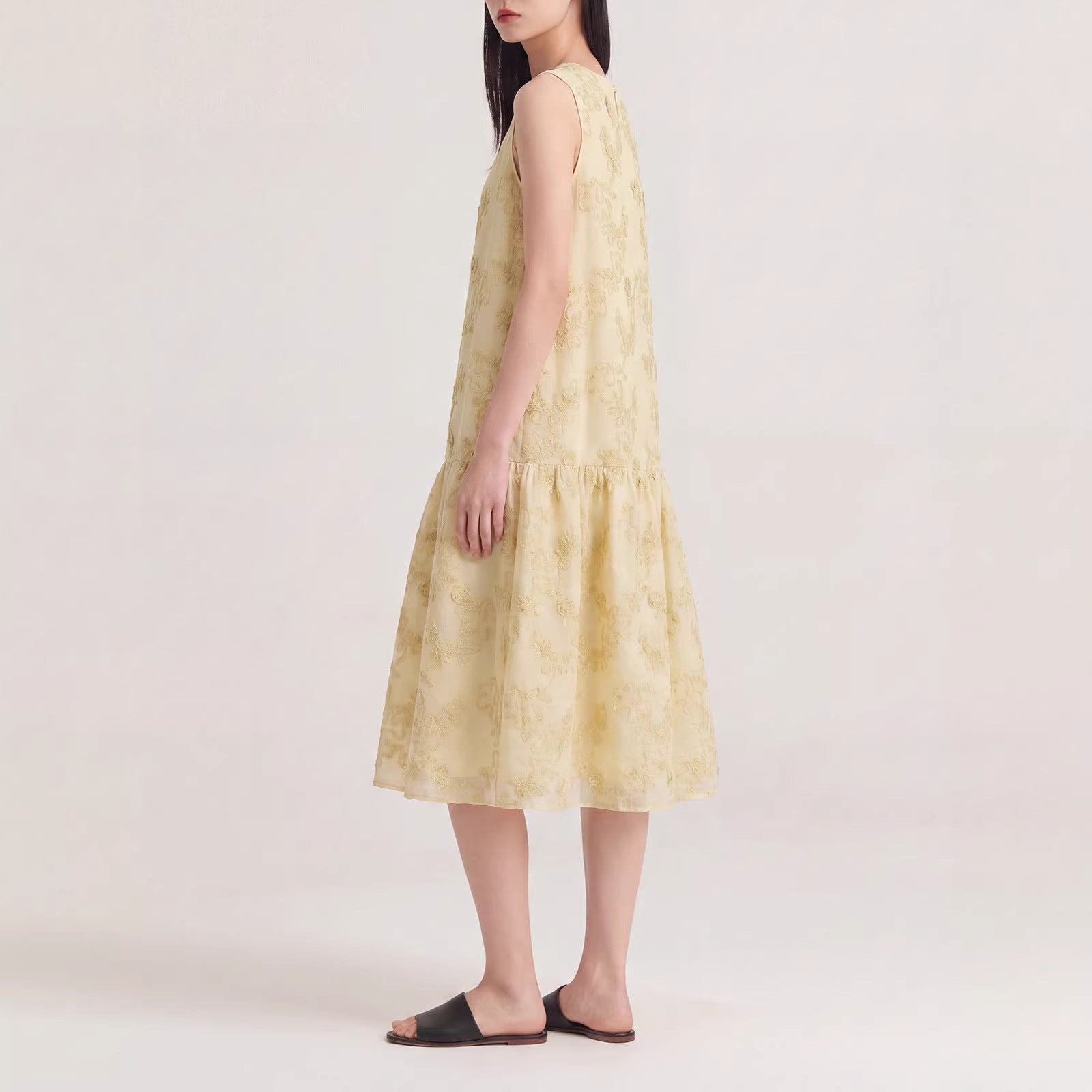 Women's Polyester Embroidered Sleeveless Midi Dress Loose A-Line Smock Dress